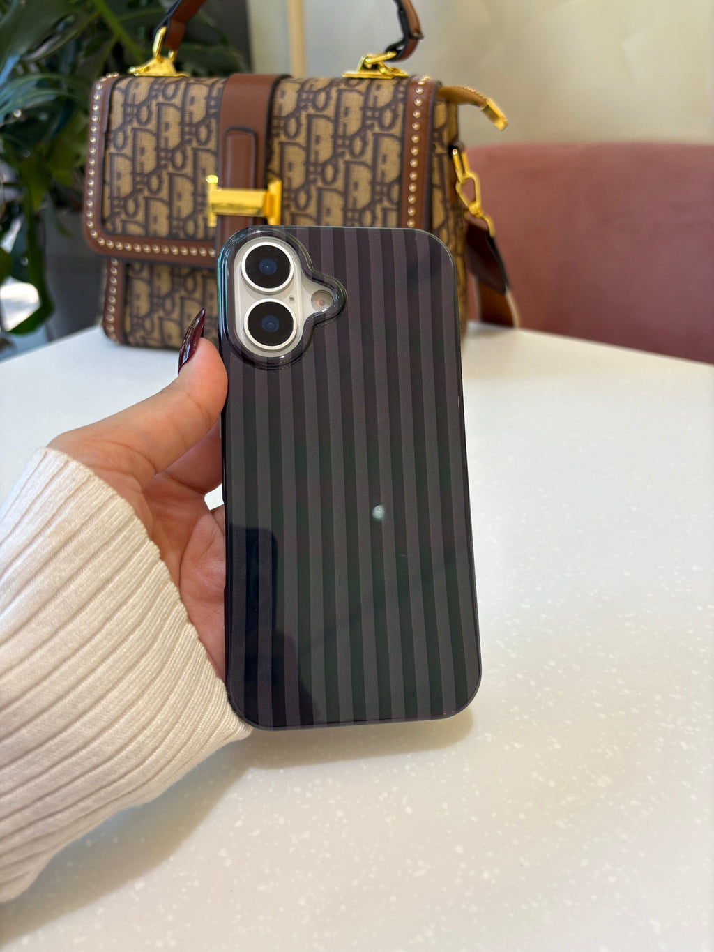Shadow Stripe Matte Case