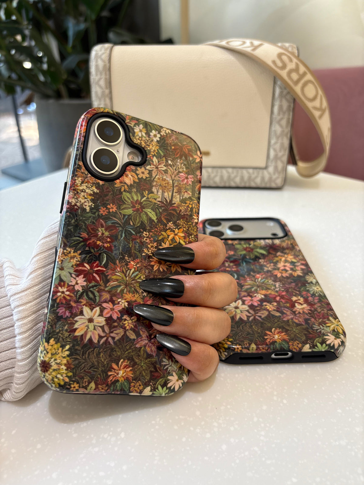 Vintage Floral Garden Case