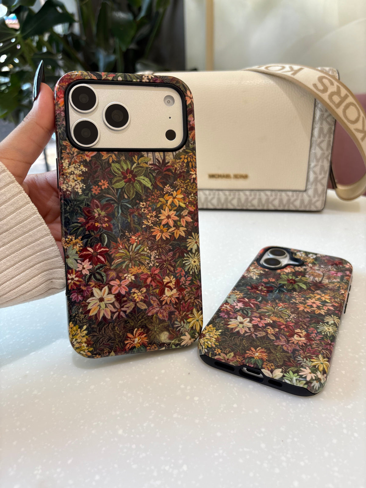 Vintage Floral Garden Case