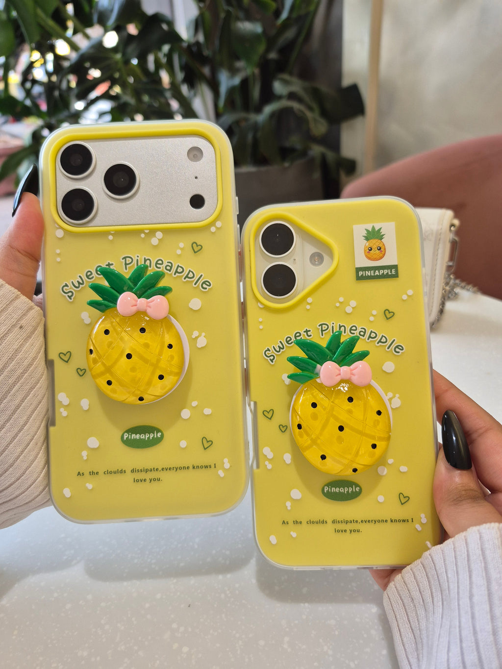 Pineapple Gripper Case