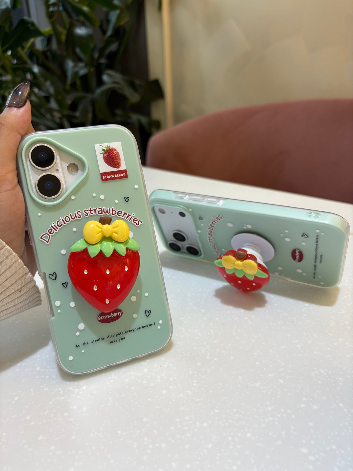 Strawberry Gripper Case